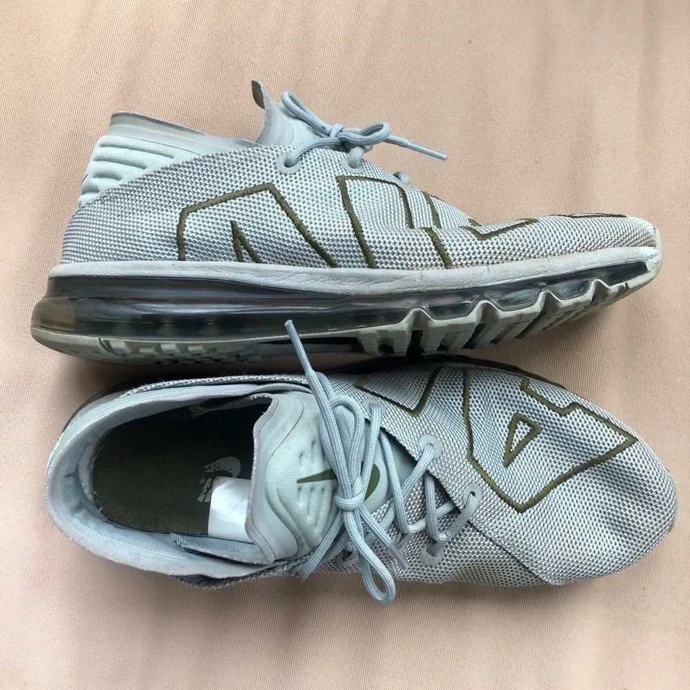 Nike Air Max Flair‎ Light Pumice Legion Green Sz9